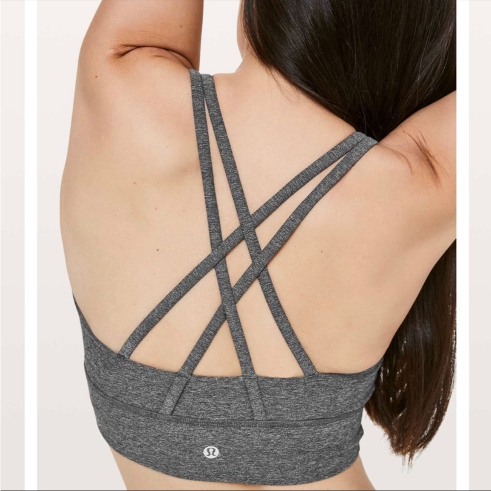 LULULEMON Energy Serene Strappy Criss Cross Back Solid Sports Bra